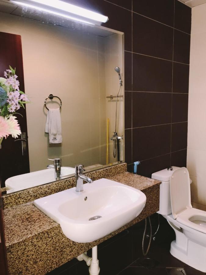 Deira Partition Room Дубай Экстерьер фото